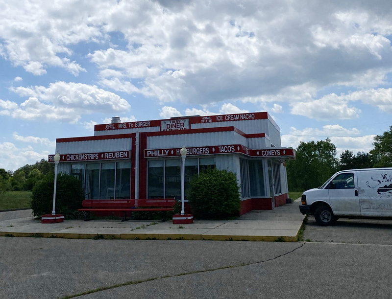 Tinas Diner & Ice Cream Cafe (Dairy Queen, Dairy King) - June 2021 Photo